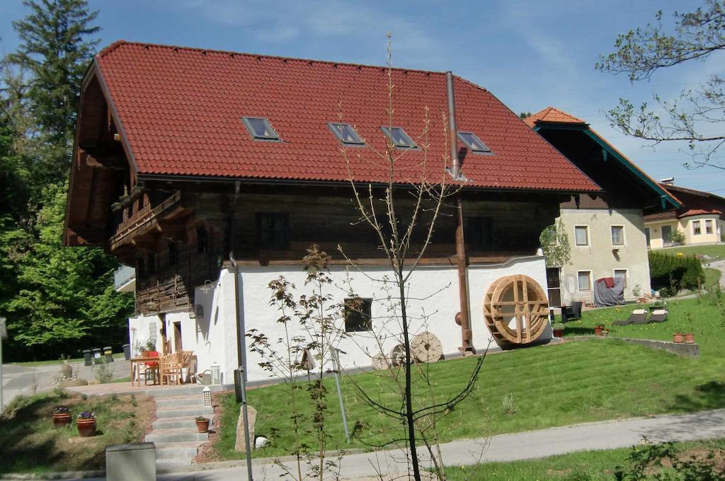 Heuholzmuehle Privatzimmer Elixhausen Εξωτερικό φωτογραφία