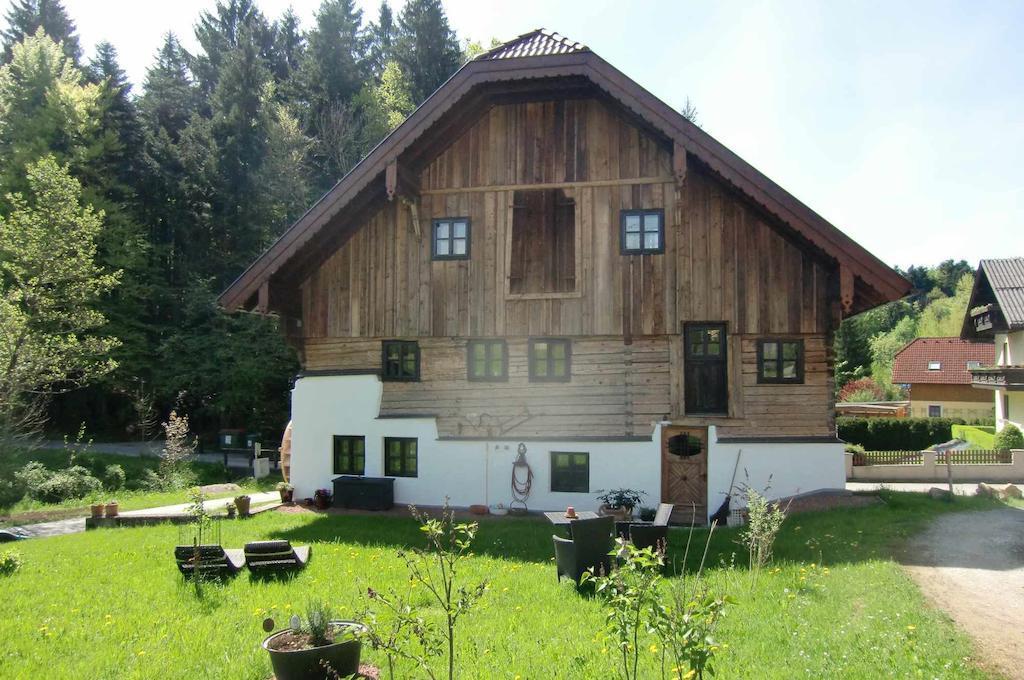 Heuholzmuehle Privatzimmer Elixhausen Εξωτερικό φωτογραφία