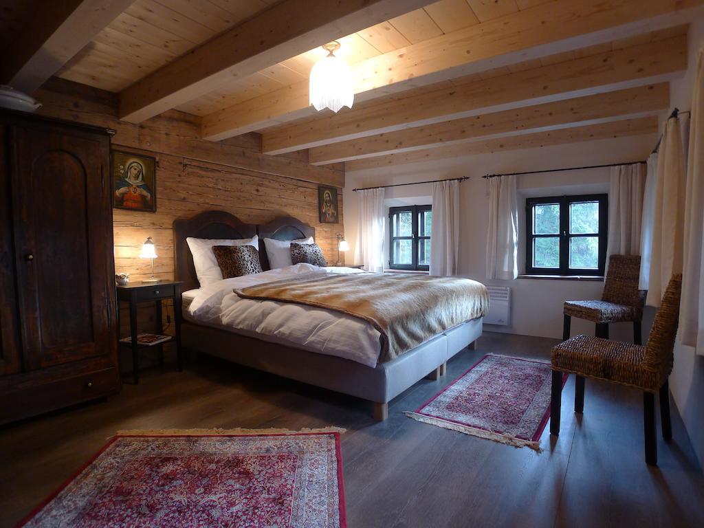 Heuholzmuehle Privatzimmer Elixhausen Δωμάτιο φωτογραφία